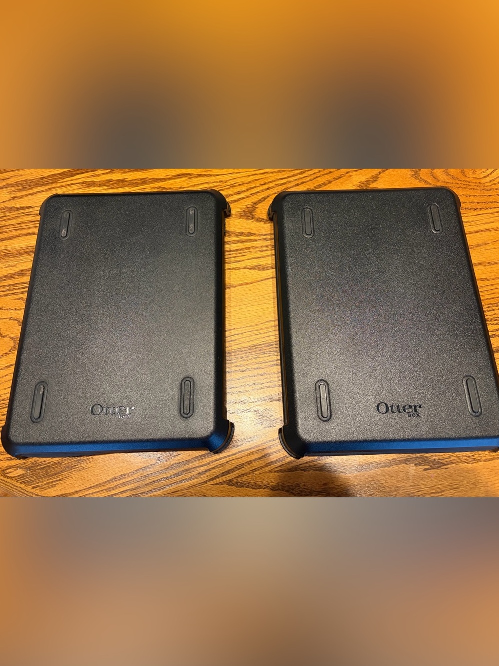 OtterBox Defender Cases for iPad Air 10.9”